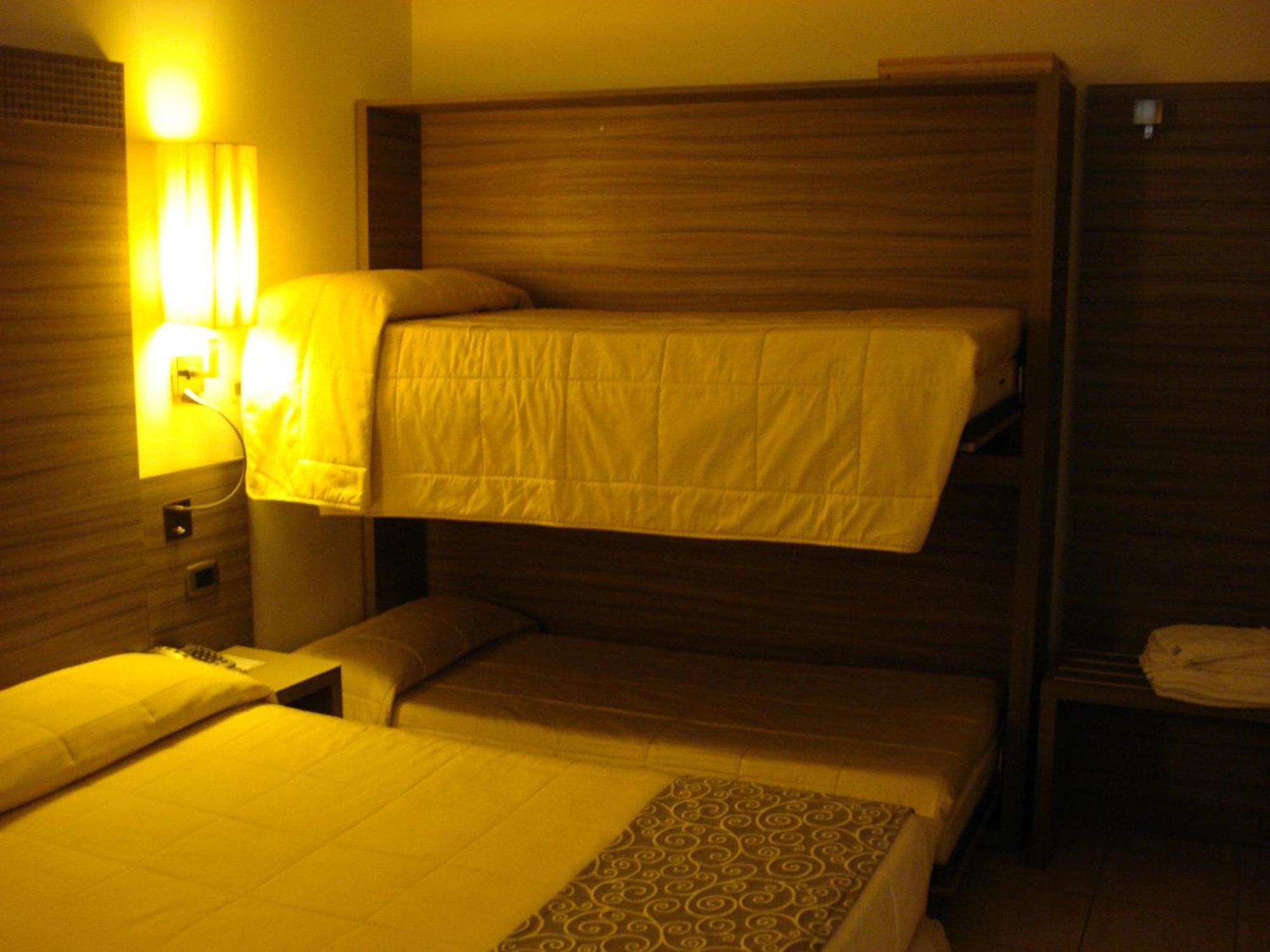 มอริสสัน เอ็กซ์คลูซีฟ รูม Hotel โรม ห้อง รูปภาพ