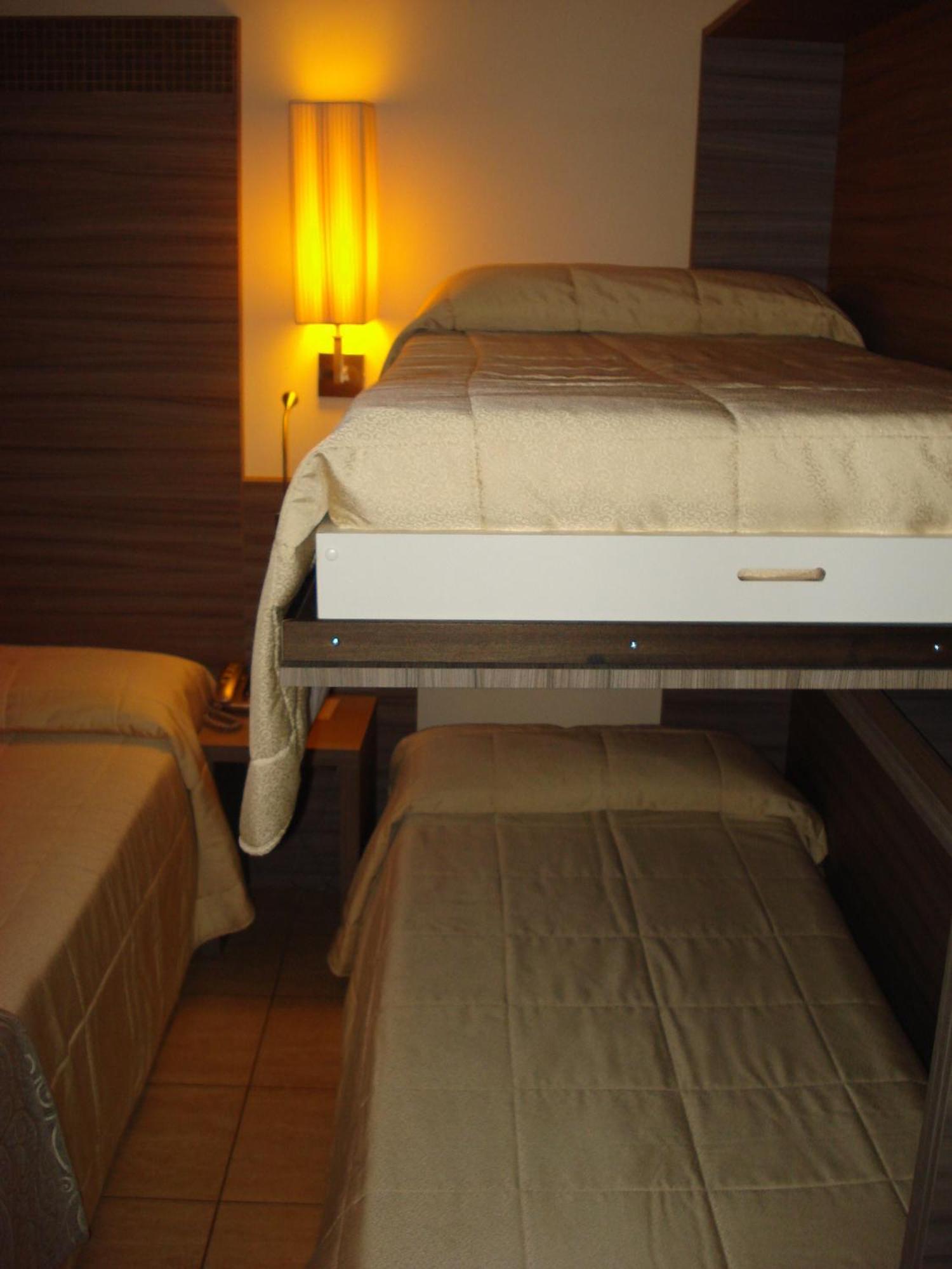 มอริสสัน เอ็กซ์คลูซีฟ รูม Hotel โรม ห้อง รูปภาพ