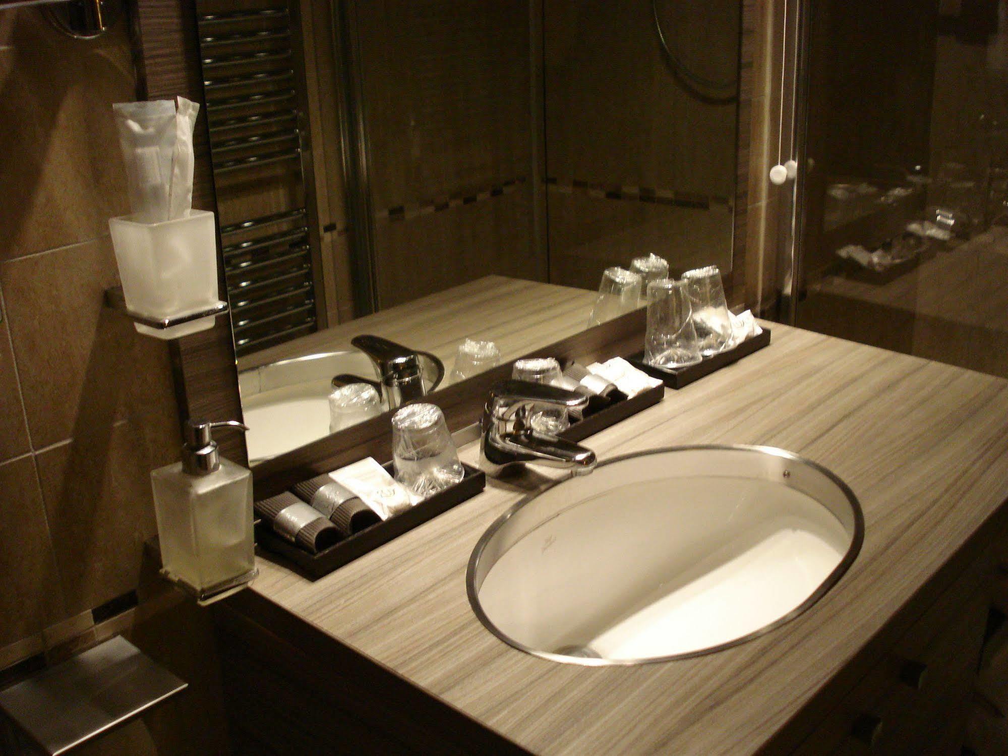 มอริสสัน เอ็กซ์คลูซีฟ รูม Hotel โรม ภายนอก รูปภาพ