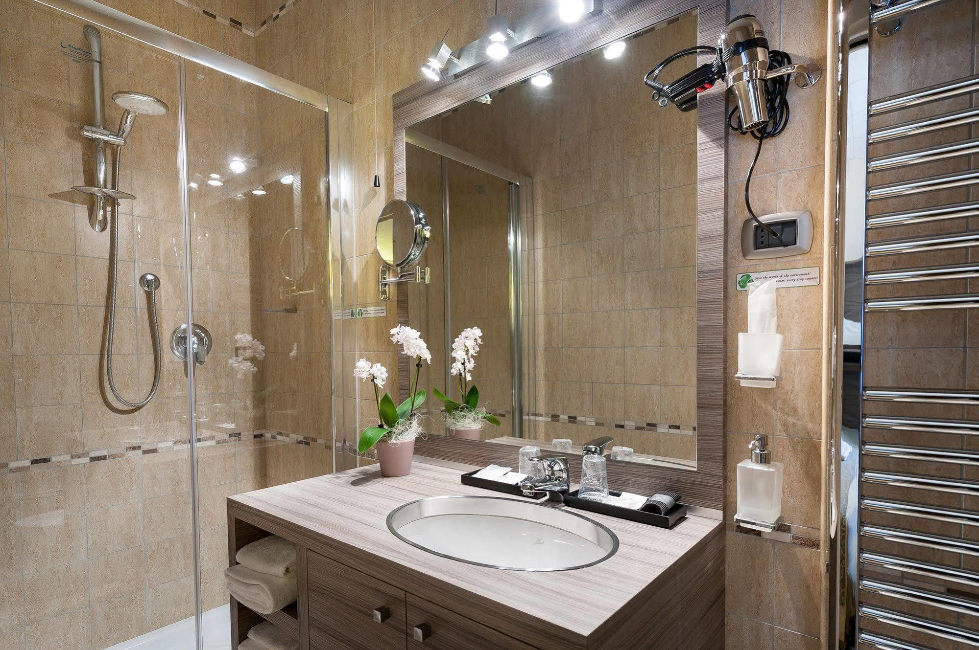 มอริสสัน เอ็กซ์คลูซีฟ รูม Hotel โรม ภายนอก รูปภาพ