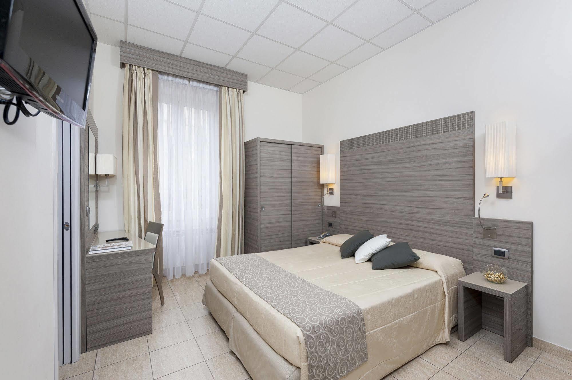 มอริสสัน เอ็กซ์คลูซีฟ รูม Hotel โรม ภายนอก รูปภาพ