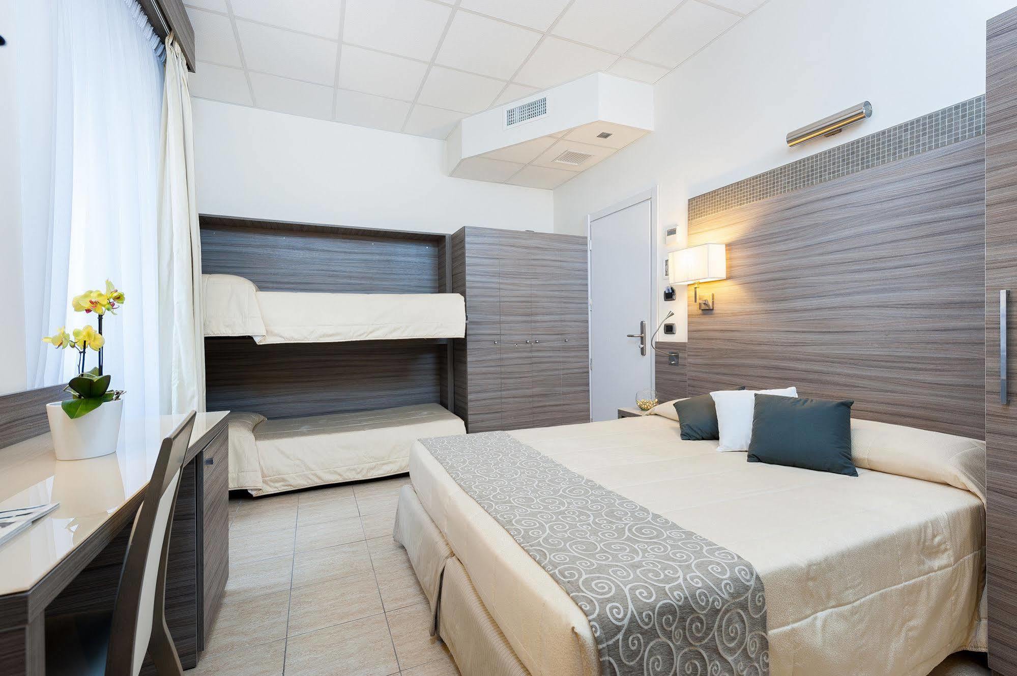 มอริสสัน เอ็กซ์คลูซีฟ รูม Hotel โรม ภายนอก รูปภาพ